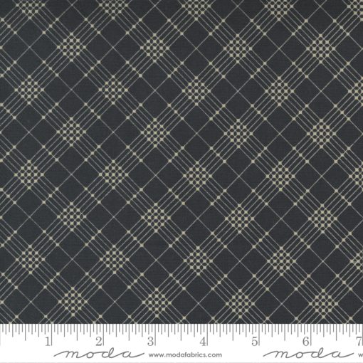 Iris Ivy                  Ebony  sku 2256 15